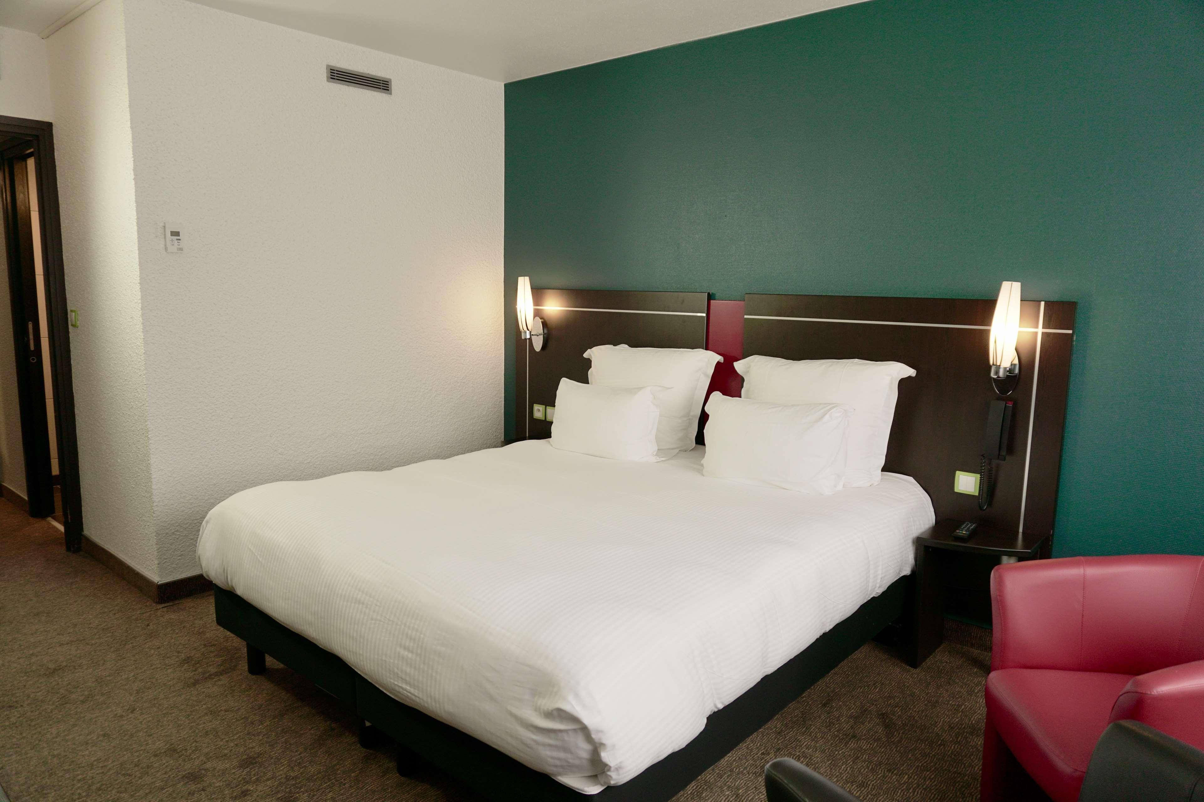 Golden Tulip Roissy Saint Witz Hotell Exteriör bild