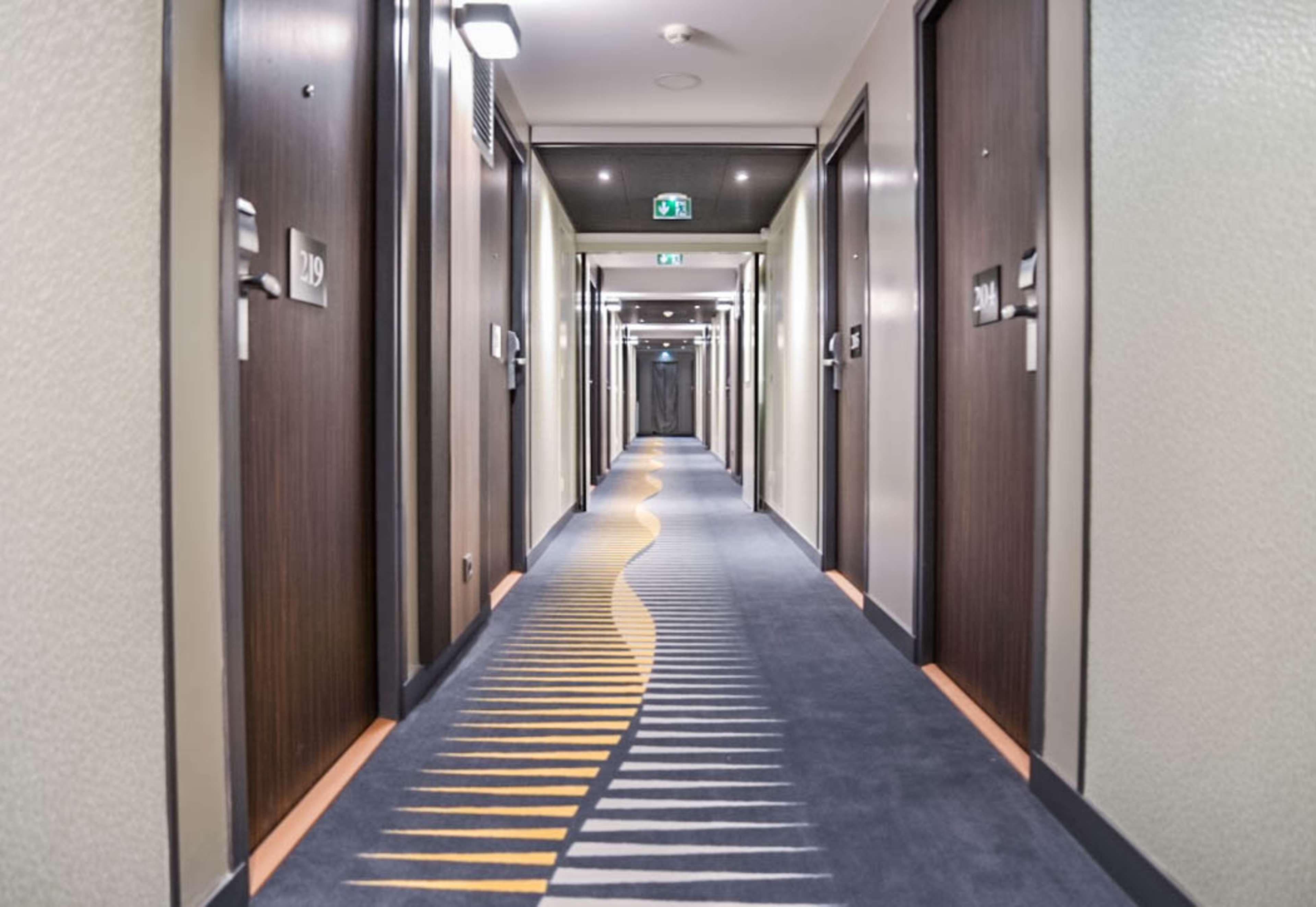 Golden Tulip Roissy Saint Witz Hotell Exteriör bild