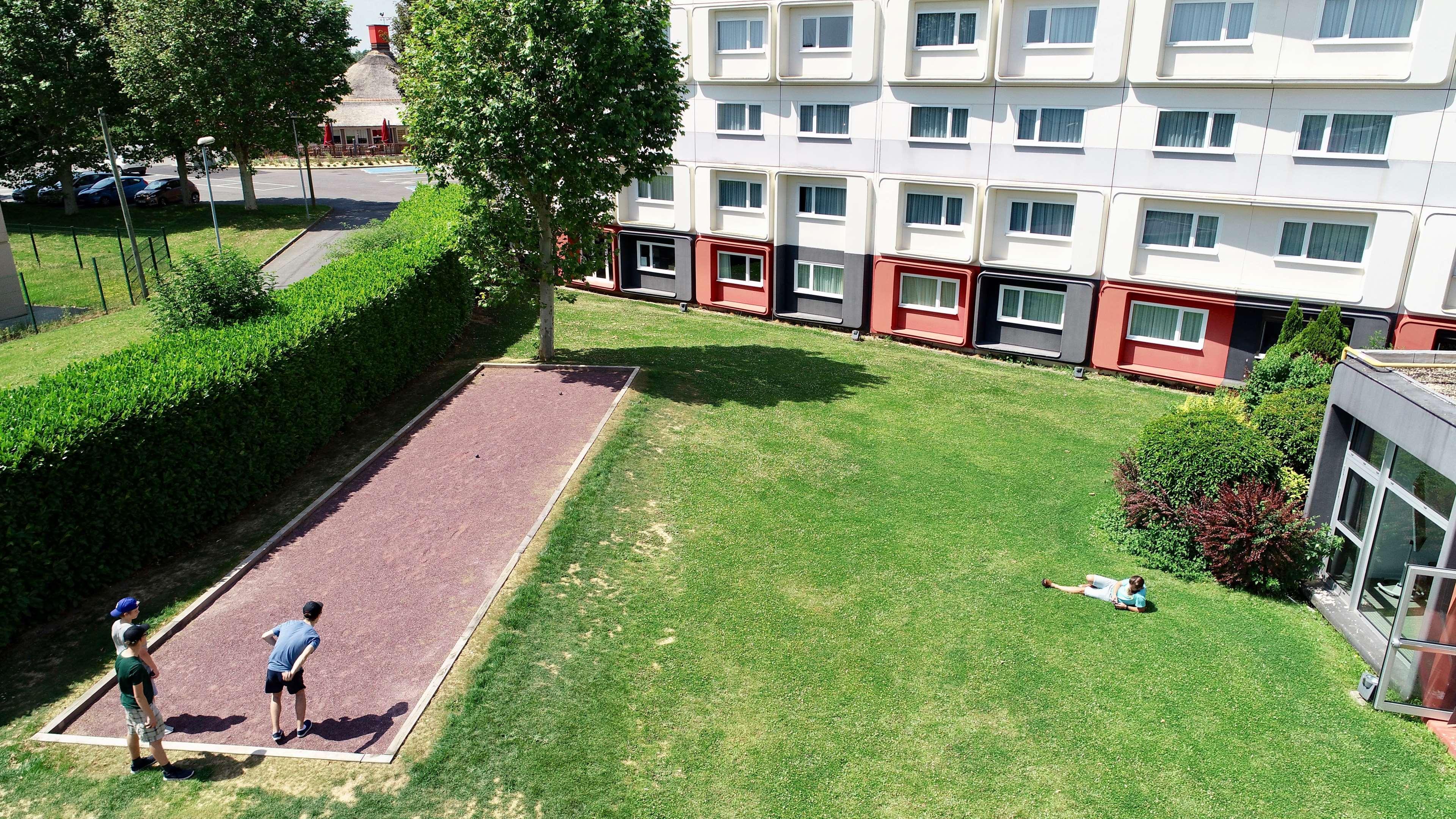 Golden Tulip Roissy Saint Witz Hotell Exteriör bild