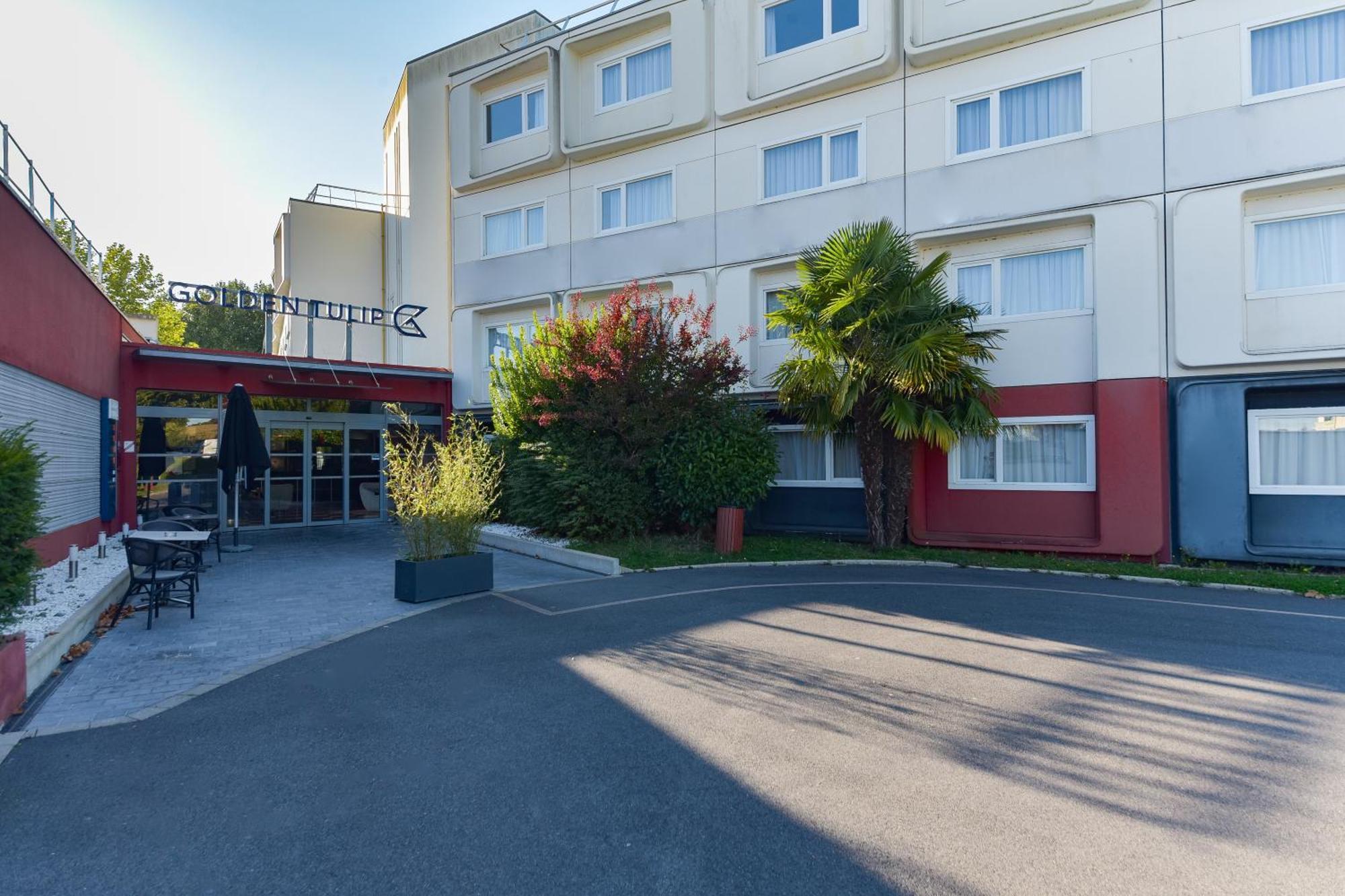 Golden Tulip Roissy Saint Witz Hotell Exteriör bild