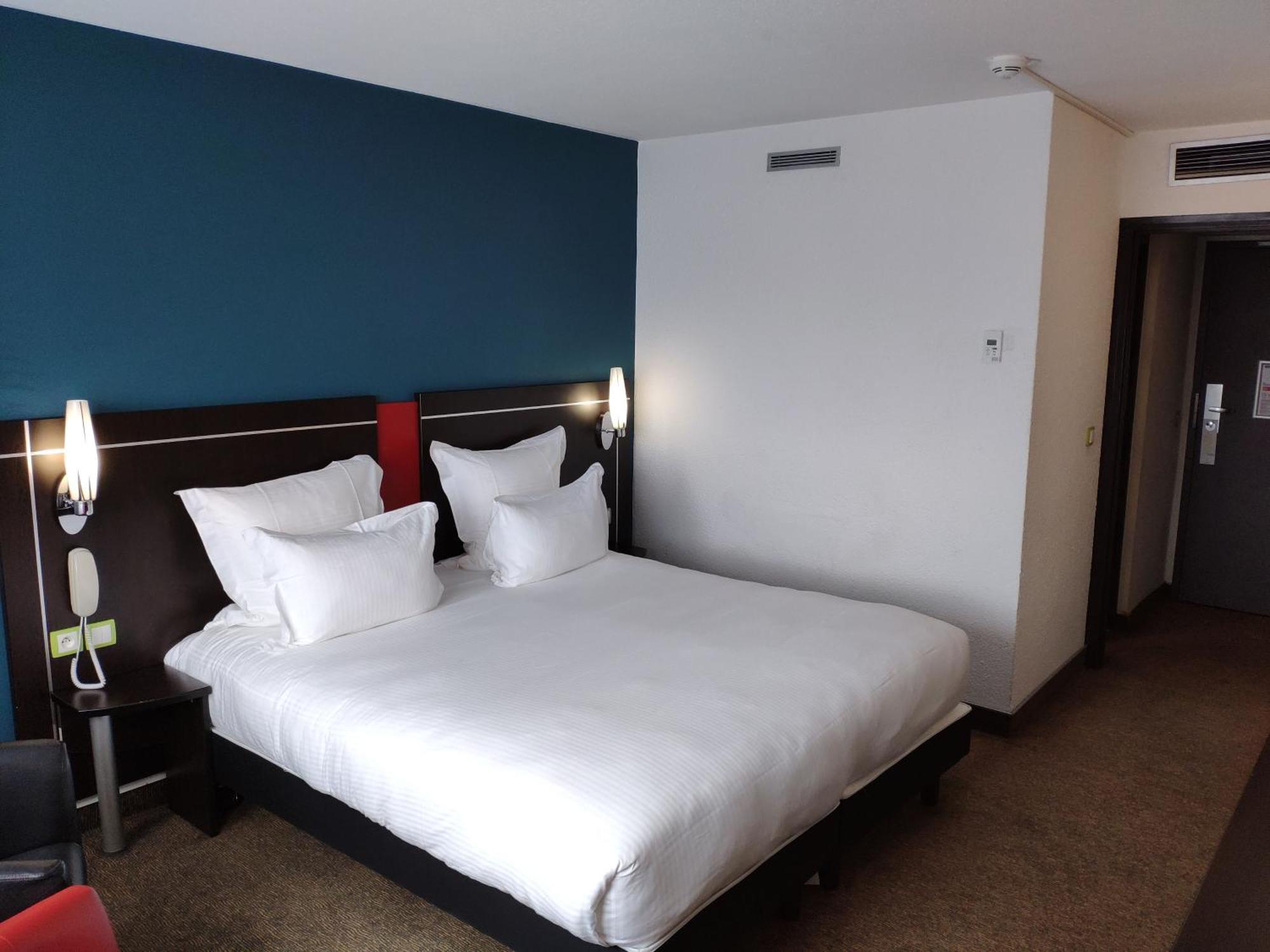 Golden Tulip Roissy Saint Witz Hotell Exteriör bild
